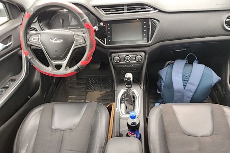 Used Chery Tiggo 3X 2018 1.5L Automatic Elite Edition Center Console