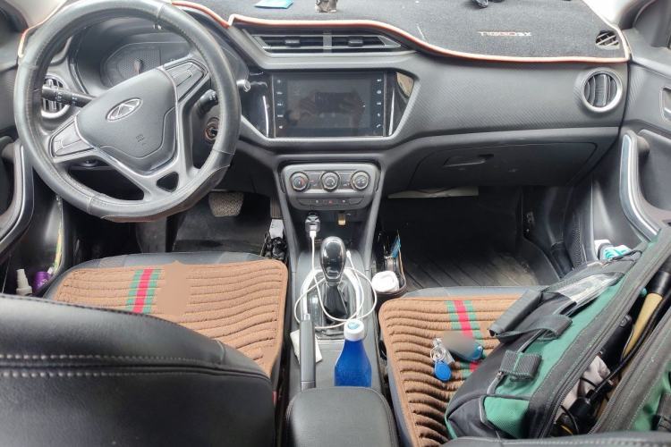 Used Chery Tiggo 3X 2018 1.5L Automatic Elite Edition Center Console