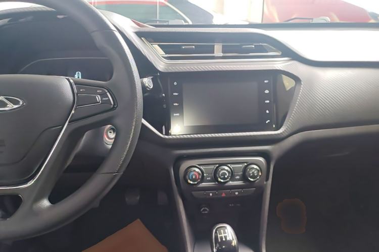 Used Chery Tiggo 3X 2018 1.5L Manual Elite Edition Center Console