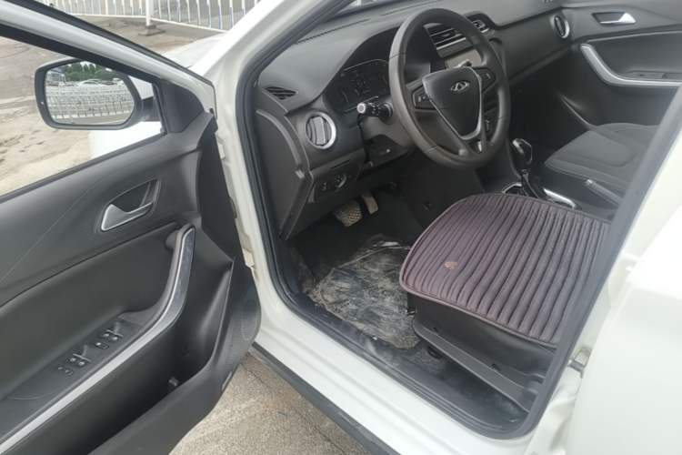 Used Chery Tiggo 3X 2018 1.5L Automatic Comfort Edition Driver Seat