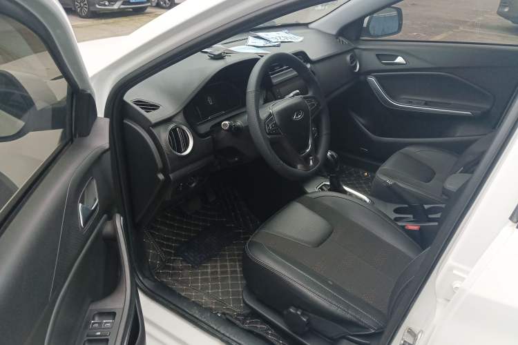 Used Chery Tiggo 3X 2018 1.5L Automatic Elite Edition Driver Seat