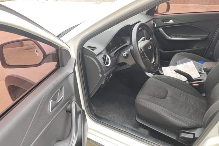 Used Chery Tiggo 3X 2018 1.5L Automatic Comfort Edition Driver Seat