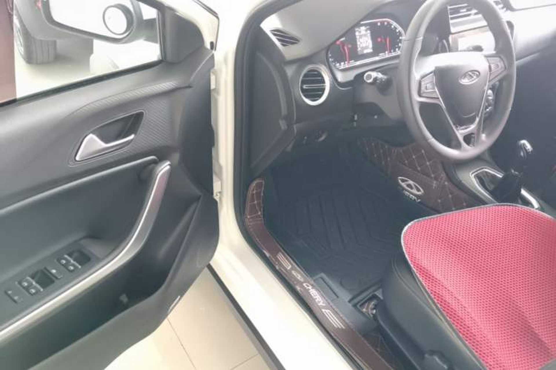 Used Chery Tiggo 3X 2018 1.5L Manual Elite Edition Driver Seat