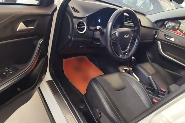 Used Chery Tiggo 3X 2018 1.5L Automatic Elite Edition Driver Seat
