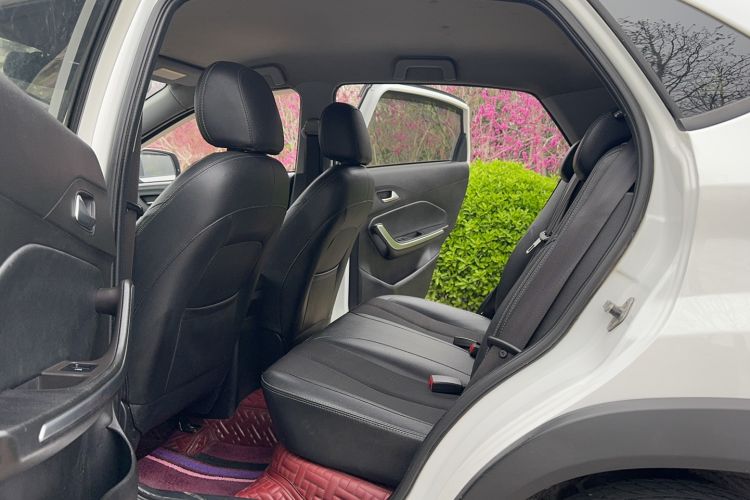 Used Chery Tiggo 3X 2018 1.5L Manual Elite Edition Driver Seat