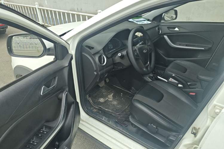 Used Chery Tiggo 3X 2018 1.5L Automatic Elite Edition Driver Seat