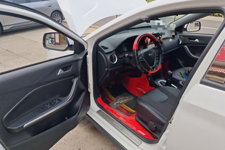 Used Chery Tiggo 3X 2018 1.5L Manual Elite Edition Driver Seat