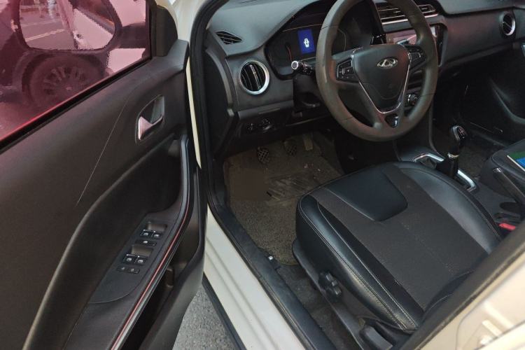 Used Chery Tiggo 3X 2018 1.5L Manual Elite Edition Driver Seat
