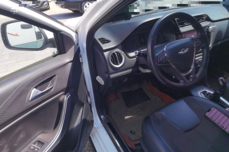 Used Chery Tiggo 3X 2018 1.5L Automatic Elite Edition Driver Seat