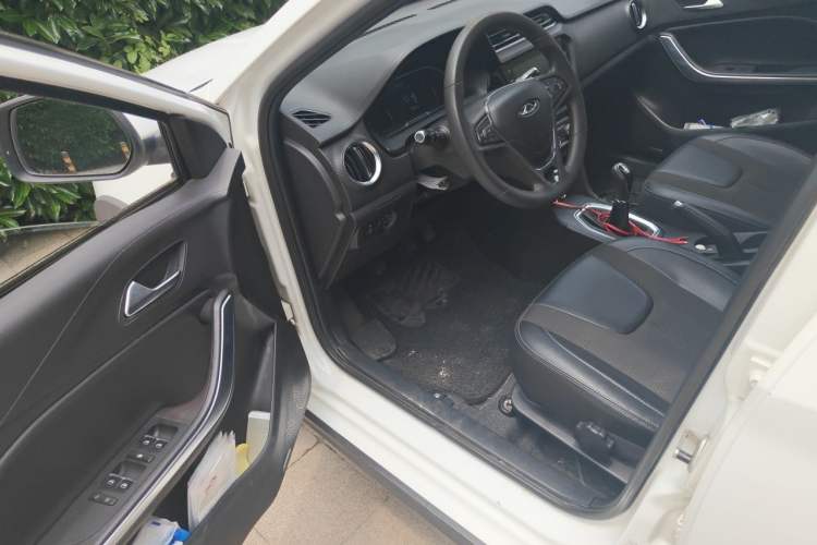 Used Chery Tiggo 3X 2018 1.5L Manual Elite Edition Driver Seat