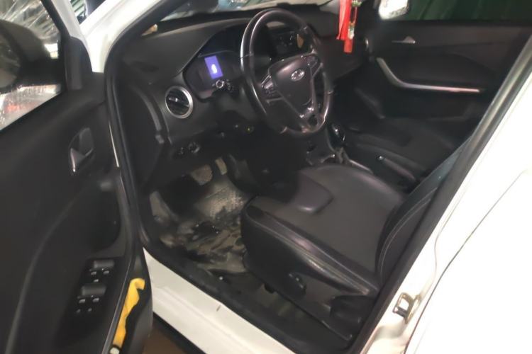 Used Chery Tiggo 3X  Driver Seat