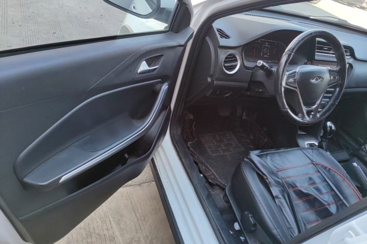 Used Chery Tiggo 3X 2018 1.5L Automatic Elite Edition Driver Seat