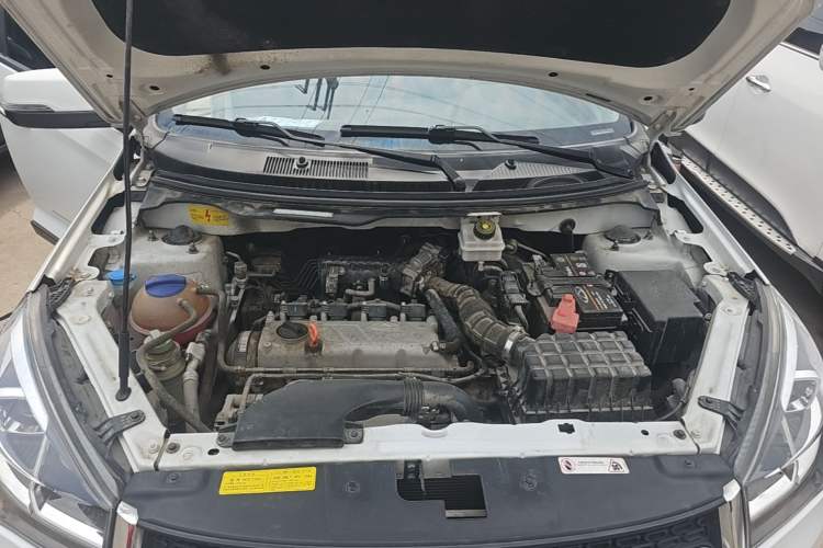 Used Chery Tiggo 3X 2018 1.5L Manual Comfort Edition Engine Bay