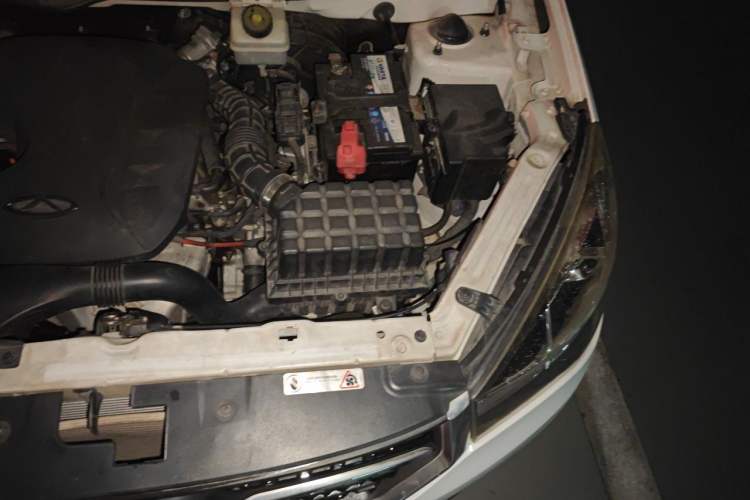 Used Chery Tiggo 3X 2018 1.5L Automatic Luxury Edition Engine Bay Left