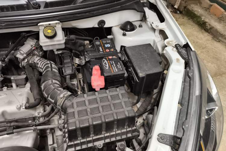 Used Chery Tiggo 3X 2018 1.5L Manual Elite Edition Engine Bay Left
