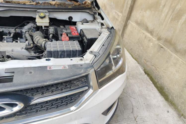 Used Chery Tiggo 3X 2018 1.5L Automatic Elite Edition Engine Bay Left