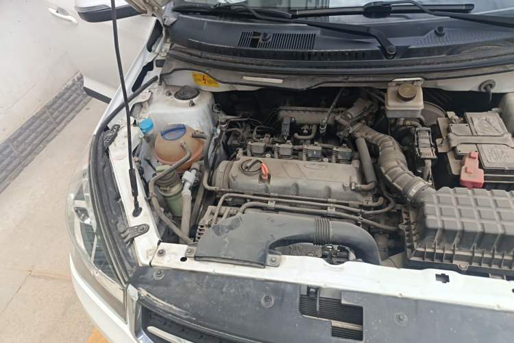 Used Chery Tiggo 3X 2018 1.5L Automatic Elite Edition Engine Bay Right