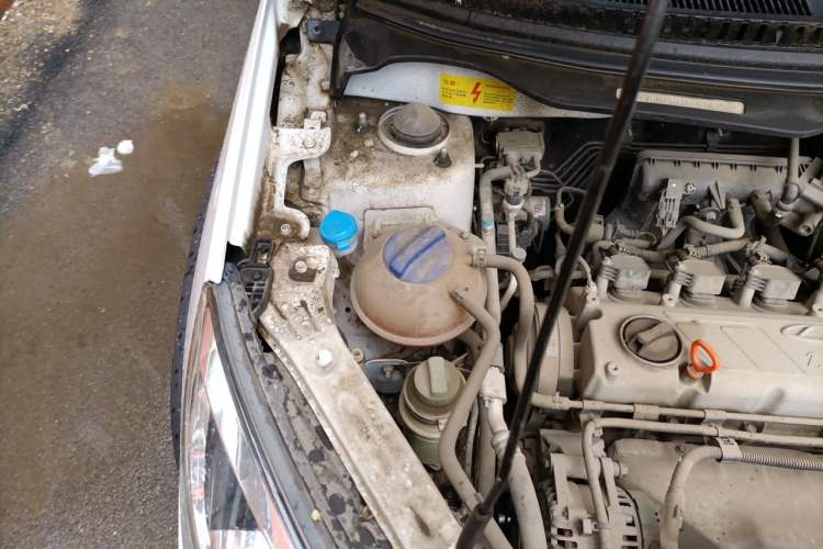 Used Chery Tiggo 3X 2018 1.5L Automatic Comfort Edition Engine Bay Right