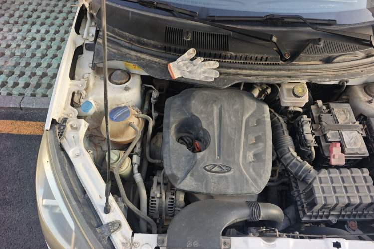 Used Chery Tiggo 3X 2018 1.5L Automatic Comfort Edition Engine Bay Right