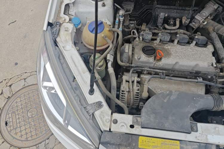 Used Chery Tiggo 3X 2018 1.5L Automatic Elite Edition Engine Bay Right