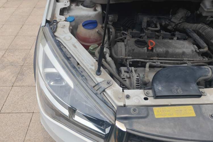 Used Chery Tiggo 3X 2018 1.5L Manual Elite Edition Engine Bay Right