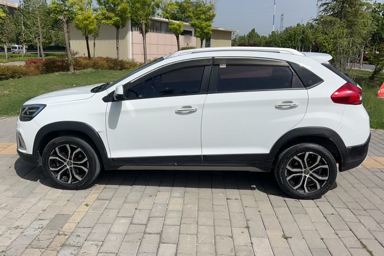 Used Chery Tiggo 3X 2018 1.5L Manual Elite Edition Exterior 3