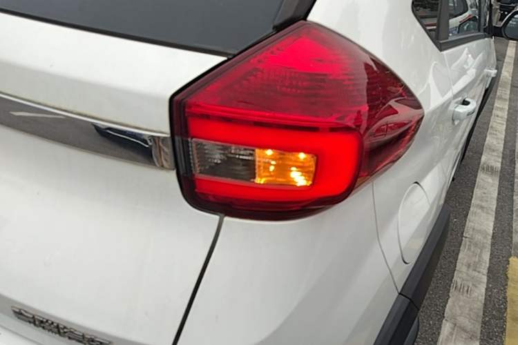 Used Chery Tiggo 3X 2018 1.5L Automatic Elite Edition Exterior 3