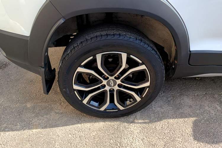 Used Chery Tiggo 3X 2018 1.5L Automatic Elite Edition Exterior 5