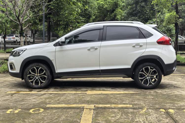 Used Chery Tiggo 3X 2018 1.5L Manual Elite Edition Exterior 6