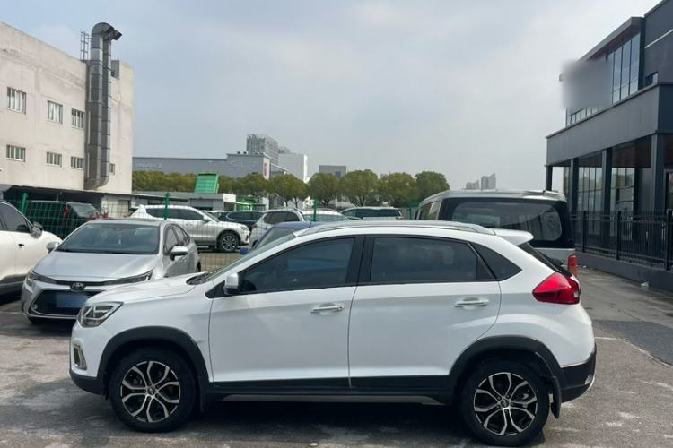 Used Chery Tiggo 3X 2018 1.5L Automatic Elite Edition Exterior 6