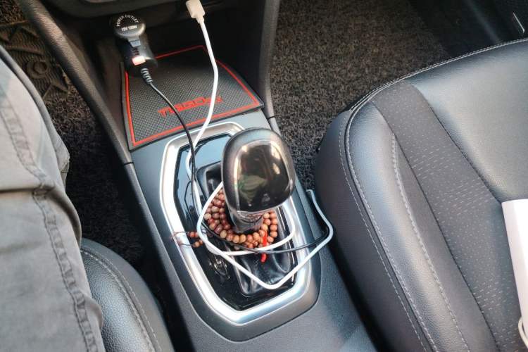 Used Chery Tiggo 3X 2018 1.5L Automatic Luxury Edition Gear Lever