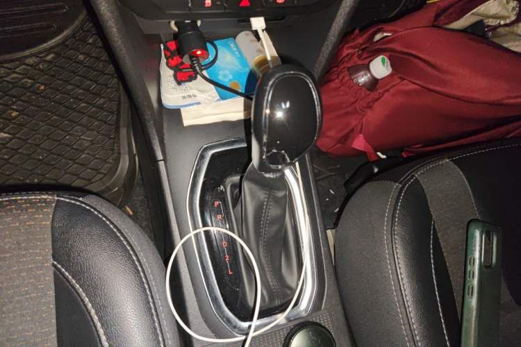 Used Chery Tiggo 3X 2018 1.5L Automatic Luxury Edition Gear Lever
