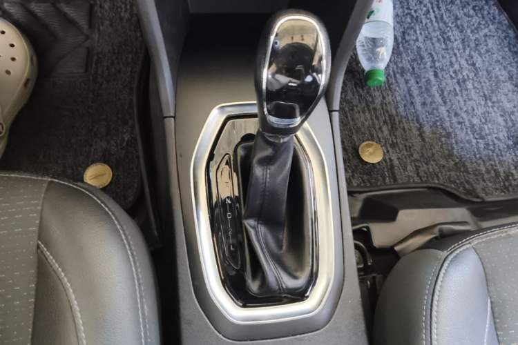 Used Chery Tiggo 3X 2018 1.5L Automatic Elite Edition Gear Lever