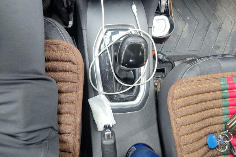 Used Chery Tiggo 3X 2018 1.5L Automatic Elite Edition Gear Lever