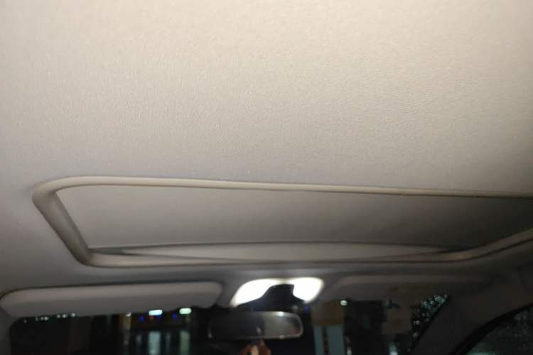 Used Chery Tiggo 3X 2018 1.5L Automatic Luxury Edition Headliner