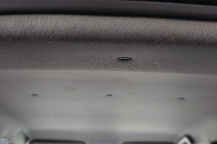 Used Chery Tiggo 3X 2018 1.5L Automatic Comfort Edition Headliner