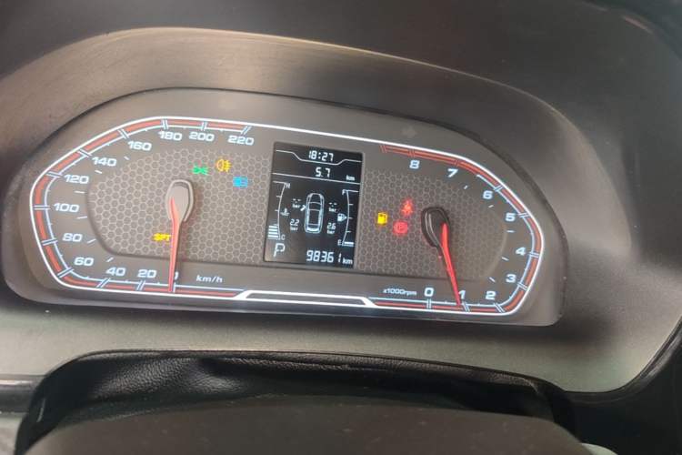 Used Chery Tiggo 3X 2018 1.5L Automatic Elite Edition Instrument Cluster