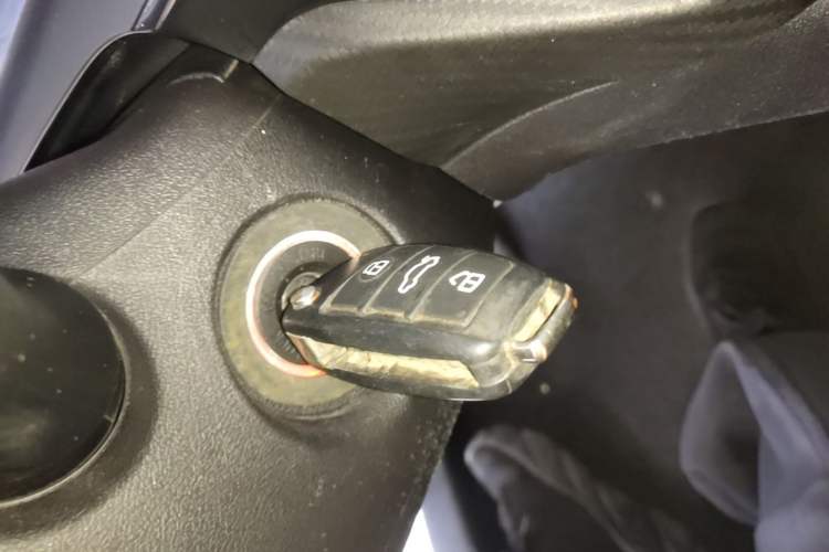 Used Chery Tiggo 3X 2018 1.5L Automatic Luxury Edition Interior 1