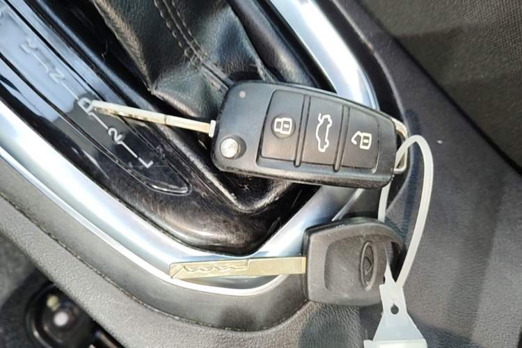 Used Chery Tiggo 3X 2018 1.5L Automatic Elite Edition Interior 1