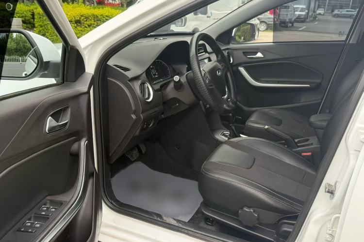 Used Chery Tiggo 3X 2018 1.5L Automatic Elite Edition Interior 1
