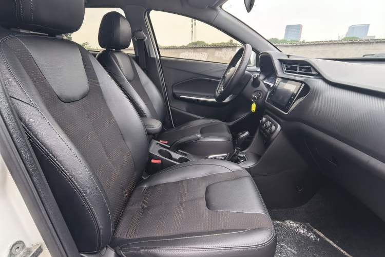 Used Chery Tiggo 3X 2018 1.5L Automatic Elite Edition Interior 1
