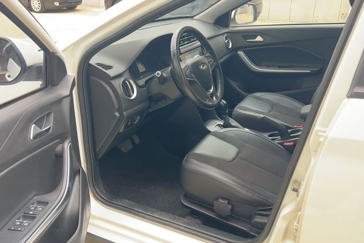 Used Chery Tiggo 3X 2018 1.5L Automatic Elite Edition Interior 1