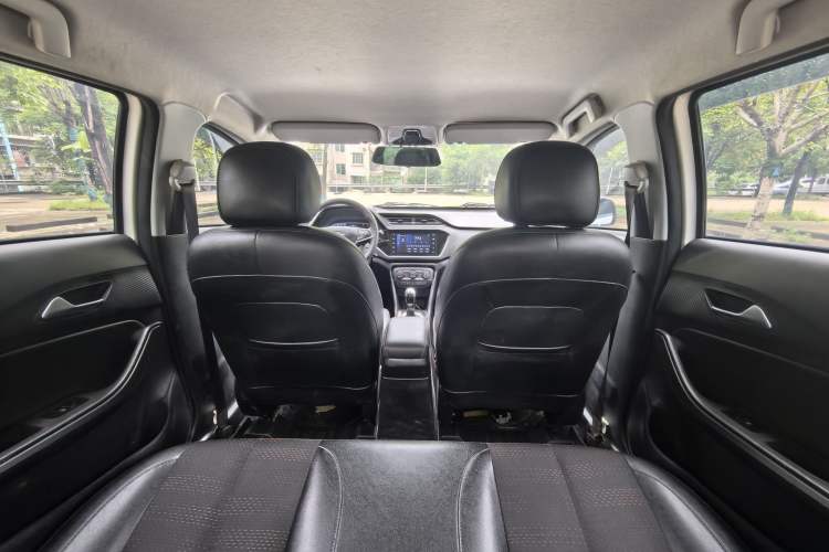 Used Chery Tiggo 3X 2018 1.5L Manual Elite Edition Interior 12