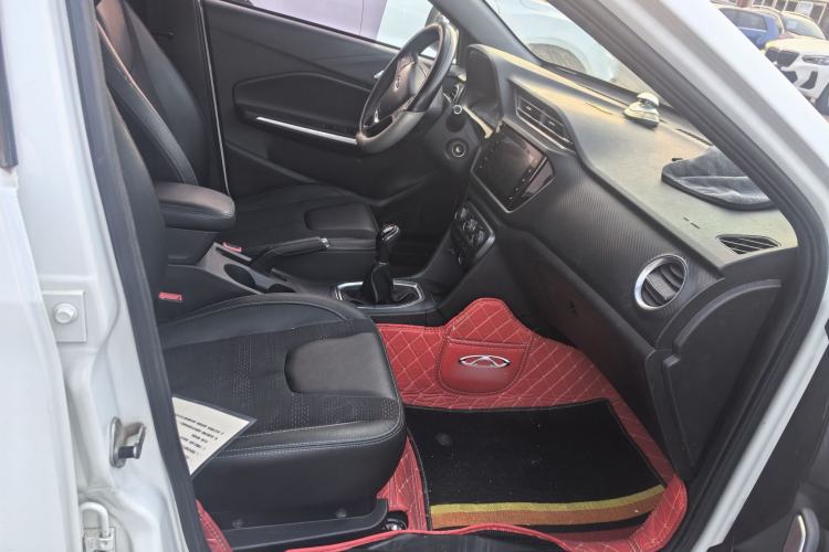 Used Chery Tiggo 3X 2018 1.5L Manual Elite Edition Interior 2