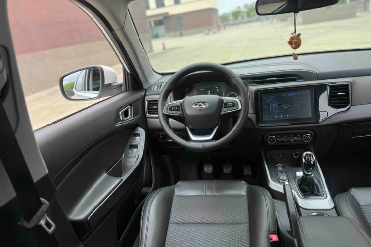 Used Chery Tiggo 3X 2018 1.5L Automatic Comfort Edition Interior 3