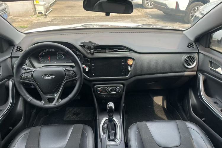 Used Chery Tiggo 3X 2018 1.5L Automatic Elite Edition Interior 3