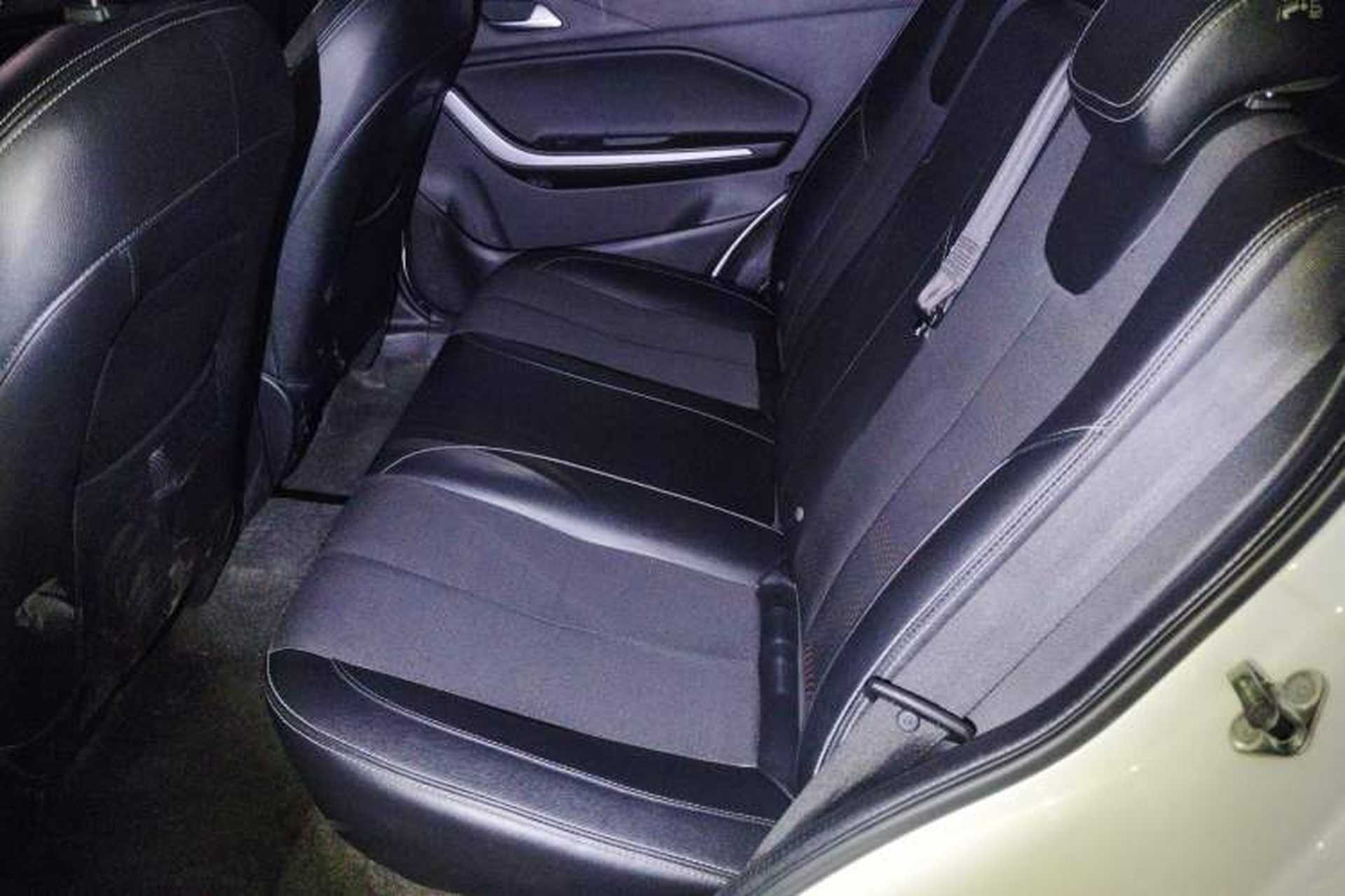 Used Chery Tiggo 3X 2018 1.5L Automatic Luxury Edition Interior 4