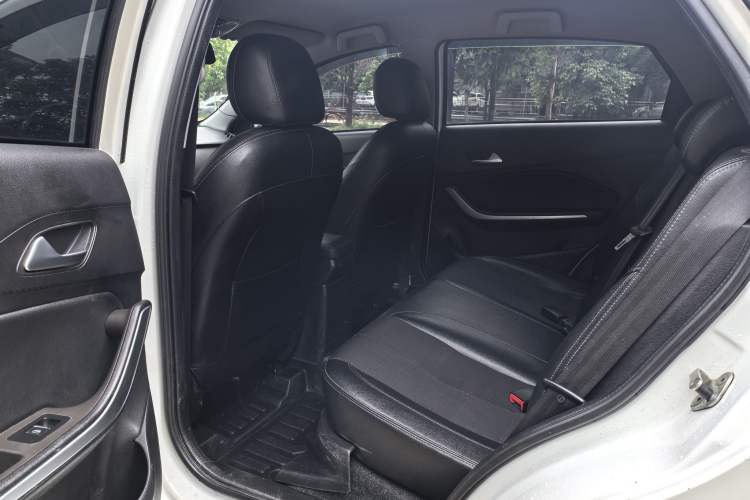 Used Chery Tiggo 3X 2018 1.5L Manual Elite Edition Interior 6