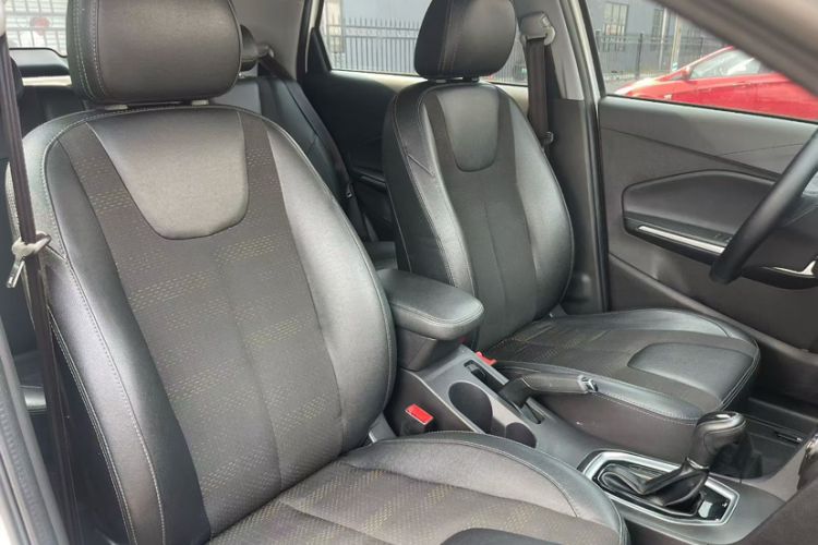 Used Chery Tiggo 3X 2018 1.5L Automatic Elite Edition Interior 6