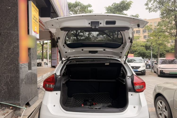 Used Chery Tiggo 3X 2018 1.5L Automatic Elite Edition Interior 7